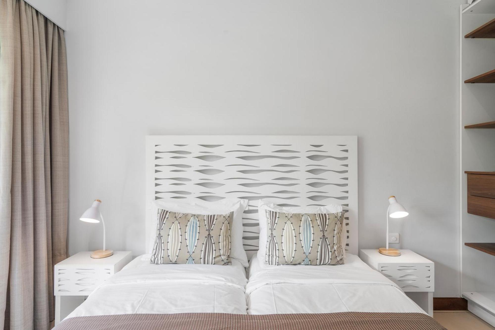Kanope Bay - Holiday Beachfront Apartments Pointe aux Biches Экстерьер фото